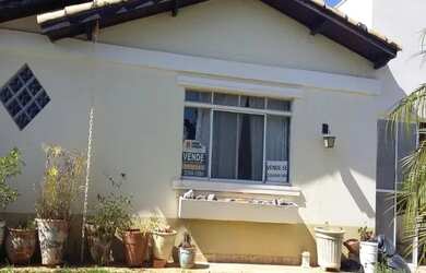 Imagem: A casa em condomínio possui 3 Dormitórios, 3 Banheiros, 3