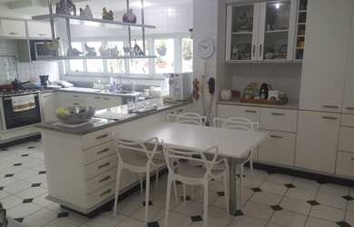 Imagem 8: CRYSTAL LAKE 4 QTS 600M2. Piscina, Varanda, 600m² de Áreae4 Vagas na...