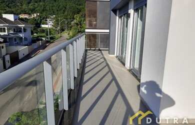 Imagem 8: COBERTURA COM VISTA PARA O MAR NO BAIRRO JOÃO PAULO EM FLORIANÓPOLIS