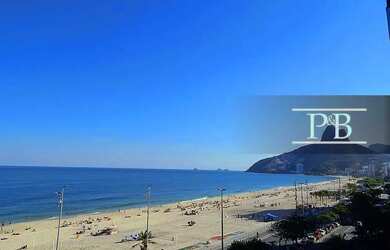 Imagem: O apartamento possui 4 Dormitórios, 4 Banheiros, 3 Vagas na