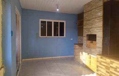 Imagem: A casa à venda possui 3 Dormitórios, 2 Banheiros e 140m²