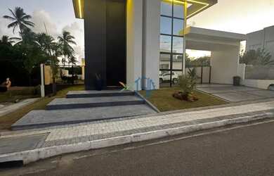 Imagem: A casa possui 3 Dormitórios, 4 Banheiros, 2 Vagas na garagem