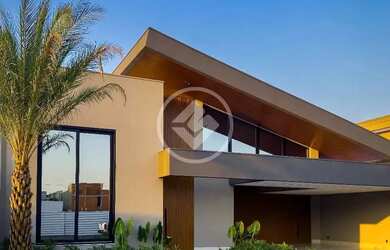 Imagem: A casa em condomínio possui 4 Dormitórios, 3 Banheiros, 5