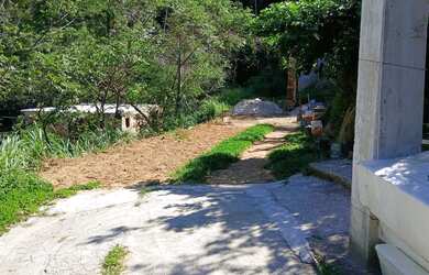 Imagem: O terreno possui 200m² de Área e está localizado em Vargem