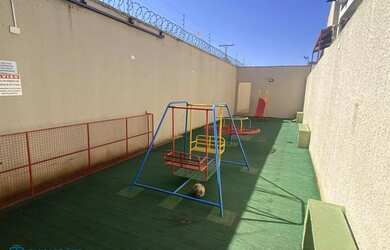 Imagem 15: Casa de 2 Quartos com Armários Planejados Disponível Agora