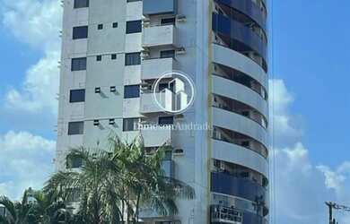 Imagem: A casa possui 4 Dormitórios, 5 Banheiros, 3 Vagas na garagem