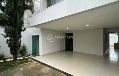 Imagem 4: Sobrado amplo e funcional em um dos bairros mais desejados de Montes Claros! Ibituruna!