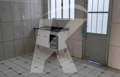 Imagem 4: Sobrado com 2 quartos, sala, cozinha, banheiro, área de serviço e garagem