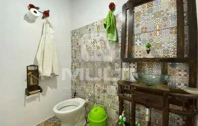 Imagem 8: Casa - SANTA MONICA. Piscina, Churrasqueira, Área de serviçoe229m²...