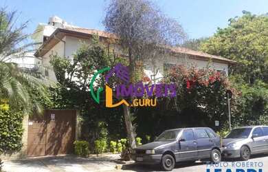 Imagem: A casa possui 3 Dormitórios, 4 Banheiros, 4 Vagas na garagem