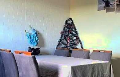 Imagem: O apartamento possui 2 Dormitórios, 2 Banheiros e 1 Vaga na