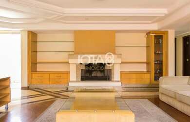 Imagem 2: UMA CASA PARA APROVEITAR A FAMÍLIA Casa gostosa no seminário - j8 imóveis