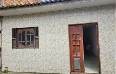 Imagem: A casa possui 2 Dormitórios, 1 Banheiro e está localizado