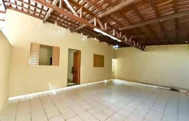 Imagem: VENDO ESSA CASA NO BAIRRO CIDADE NOVA