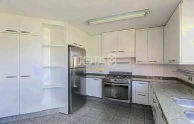 Imagem 13: UMA CASA PARA APROVEITAR A FAMÍLIA Casa gostosa no seminário - j8 imóveis