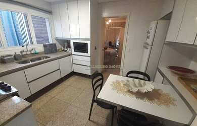 Imagem 10: La Tour Ibirapuera. Piscina, Churrasqueira, Ar-condicionadoeLareira