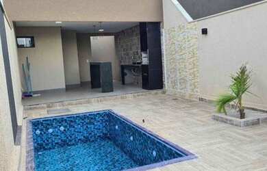 Imagem: A casa possui 3 Dormitórios, 3 Banheiros, 3 Vagas na garagem