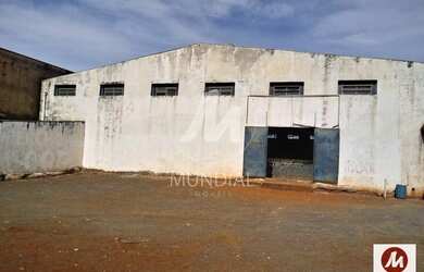 Imagem: O depósito possui 5 Vagas na garagem, 900m² de Área e está