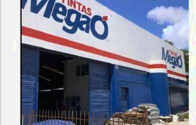 Imagem: O depósito possui 1.900m² de Área e está localizado em