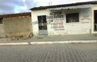 Imagem: A casa possui 2 Dormitórios, 2 Banheiros, 1 Vaga na garagem