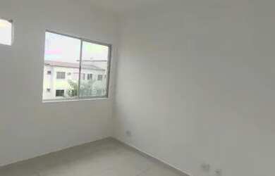 Imagem 14: Total Ville Paraíso 4º andar armário cozinha portas novas recém pintado...