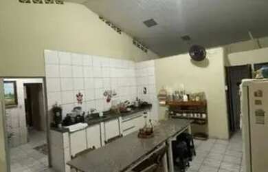 Imagem 5: VENDO CASA EM REPÚBLICA. 1 Vaga na garageme2 Dormitórios