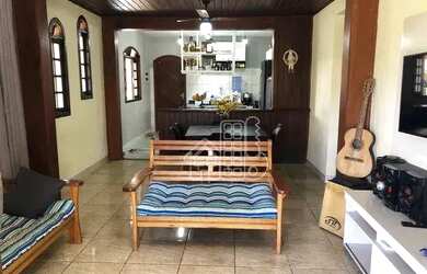 Imagem: A casa em condomínio possui 3 Dormitórios, 3 Banheiros, 5