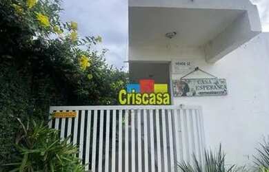 Imagem: A casa possui 4 Dormitórios, 4 Banheiros, 4 Vagas na garagem