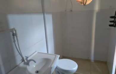 Imagem: A casa possui 1 Dormitório, 1 Banheiro, 35m² de Área e está