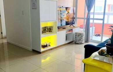 Imagem: O apartamento possui 2 Dormitórios, 1 Banheiro, 2 Vagas na