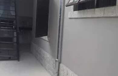 Imagem: A casa possui 3 Dormitórios, 2 Banheiros, 190m² de Área e