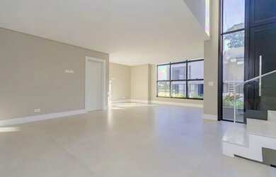 Imagem: A casa em condomínio possui 3 Dormitórios, 5 Banheiros, 4