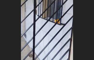 Imagem: A casa possui 1 Dormitório, 1 Banheiro e está localizado