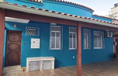 Imagem: A casa para alugar possui 2 Dormitórios, 2 Banheiros, 1 Vaga