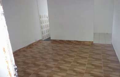 Imagem: A casa possui 2 Dormitórios, 1 Banheiro, 40m² de Área e