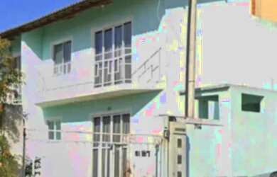 Imagem: A casa em condomínio possui 2 Dormitórios, 2 Banheiros, 1