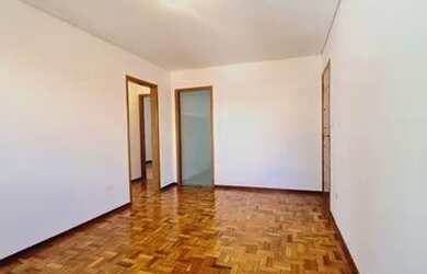 Imagem 2: Casa Impecável Aluguel 2 Dormitorios Sala Cozinha Banheiro Grandes 2...