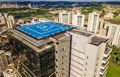 Imagem: O depósito possui 5 Vagas na garagem, 275m² de Área e está