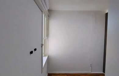 Imagem 7: Vende apartamento desopcupado com 2 quartos no Menino Deus