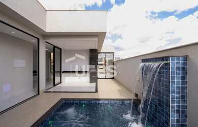 Imagem 5: Casa térrea no Condomínio Parqueville Jacarandá Aparecida de Goiânia...