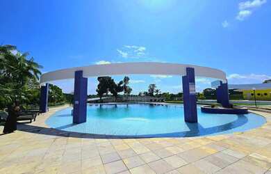 Imagem: O terreno possui 800m² de Área e está localizado em Tarumã