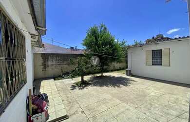 Imagem 16: Casa com 3 dormitórios em Camobi com terreno de 450m²