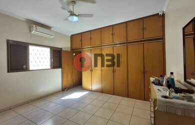 Imagem 12: Casa disponível para venda no P.Q Industrial-salas-cozinha-3 quartos-suíte