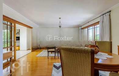 Imagem: O apartamento possui 3 Dormitórios, 1 Banheiro, 2 Vagas na