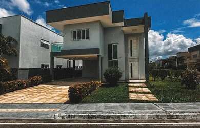 Imagem: A casa possui 1 Dormitório, 1 Banheiro, 1 Vaga na garagem