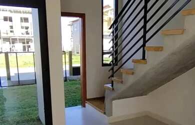 Imagem 2: Sobrado para Venda em Imbituba, Araçatuba, 3 dormitórios, 1 suíte,...