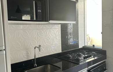 Imagem: A casa possui 3 Dormitórios, 1 Banheiro, 1 Vaga na garagem