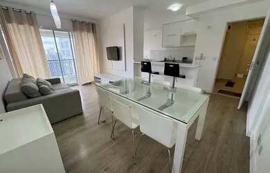 Imagem: O apartamento possui 1 Dormitório, 1 Banheiro, 1 Vaga na garagem