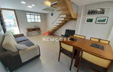 Imagem: A casa possui 3 Dormitórios, 3 Banheiros, 1 Vaga na garagem