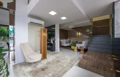 Imagem: O depósito possui 3 Vagas na garagem, 165m² de Área e está